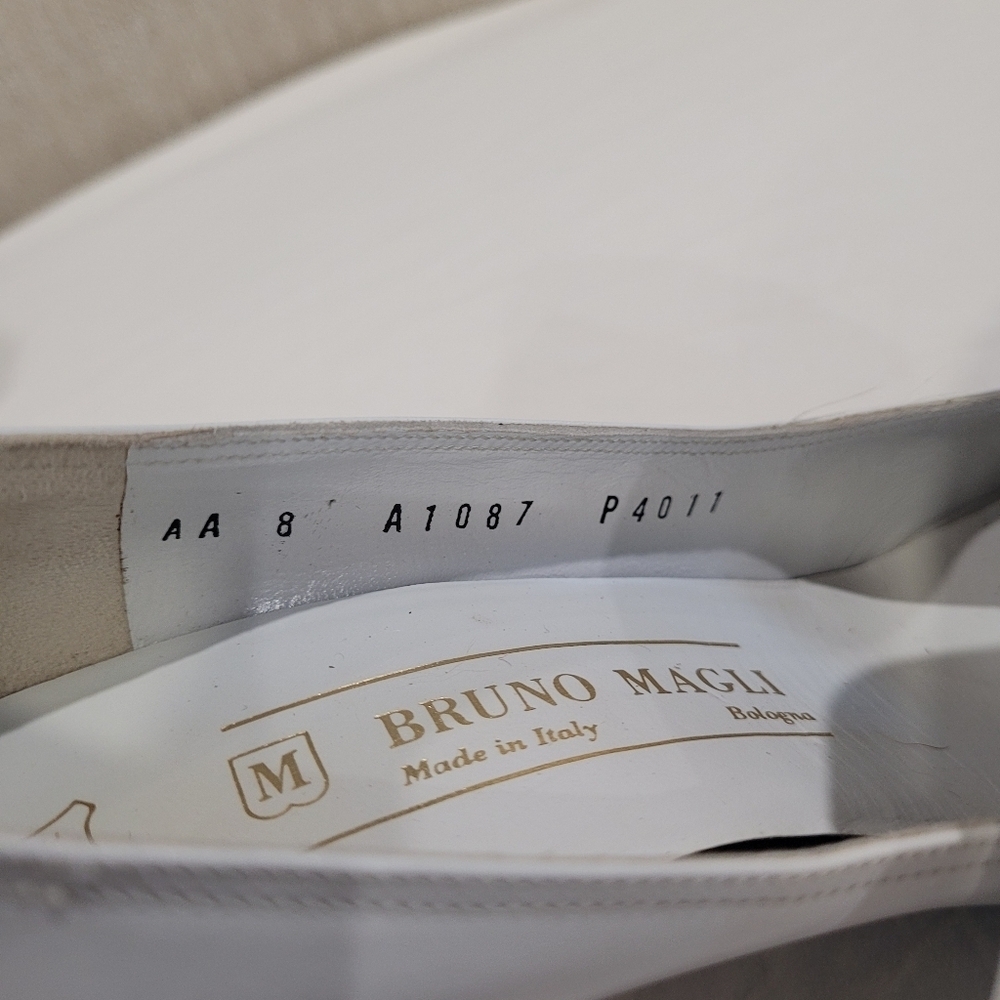 Bruno Magli Two-Tone Brown and White Heels - Picture 6 of 10